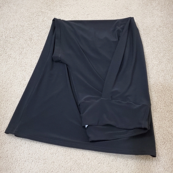 Joseph Ribkoff elastic waist pleated stretch black pants - Picture 2 of 8